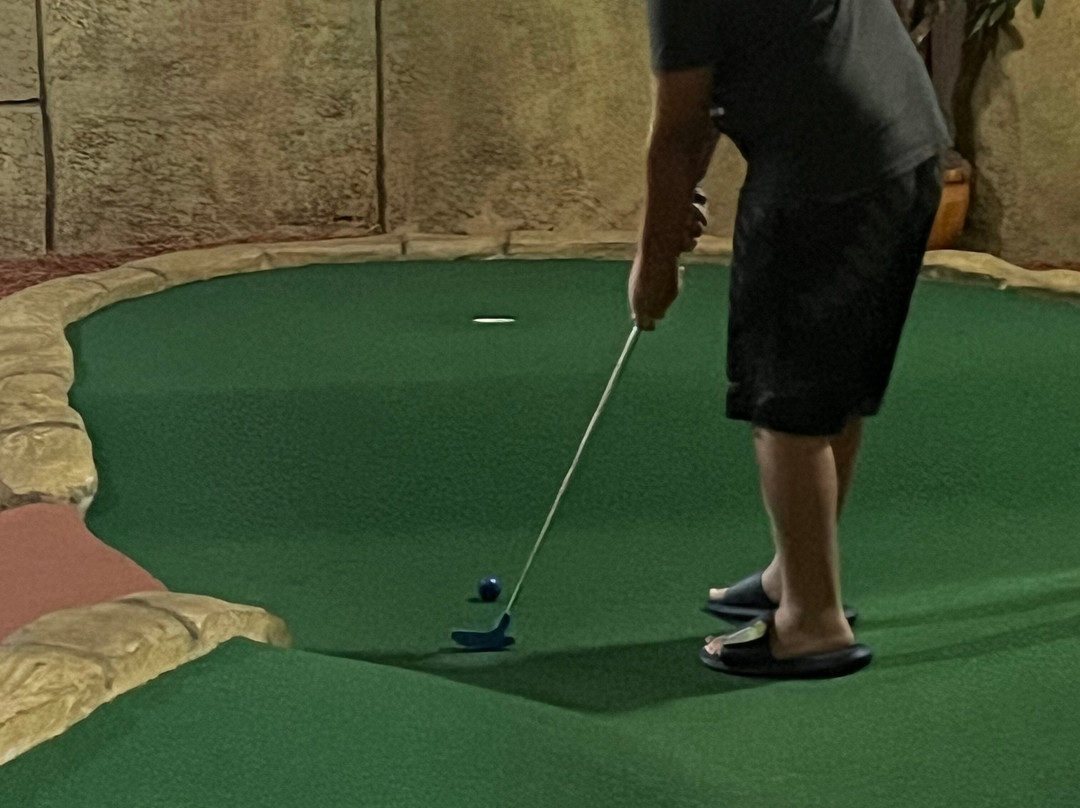 Cancun Lagoon Miniature Golf-美特尔海滩必去景点