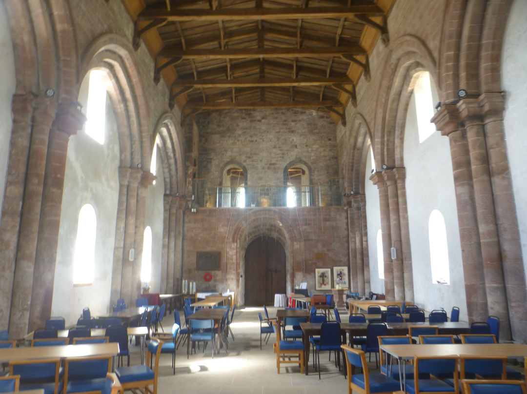 Holme Cultram Abbey景点图片