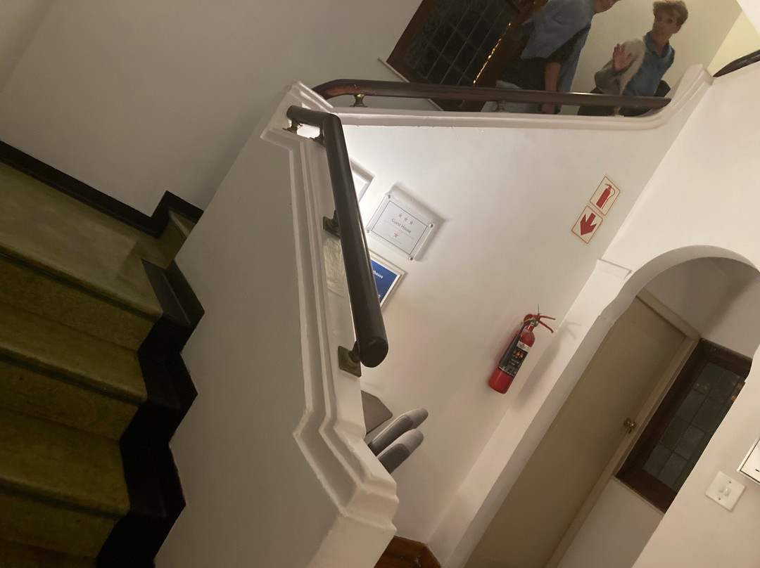 马尔滕斯待客酒店主图