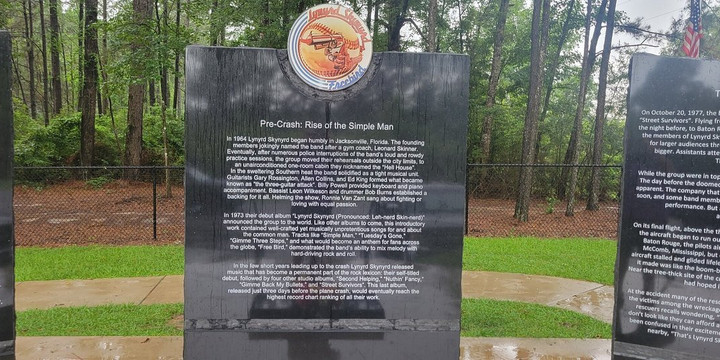 Lynyrd Skynyrd Monument-Magnolia必去景点