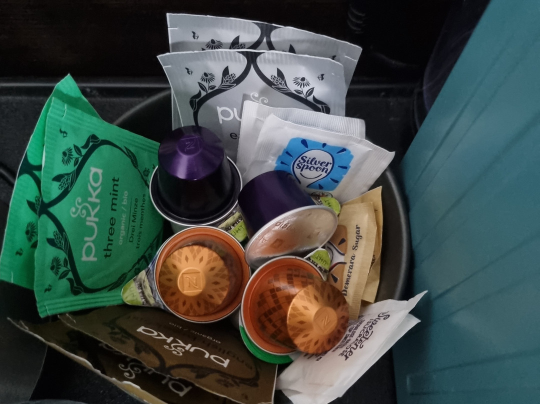Premier Inn Portsmouth Dockyard hotel主图