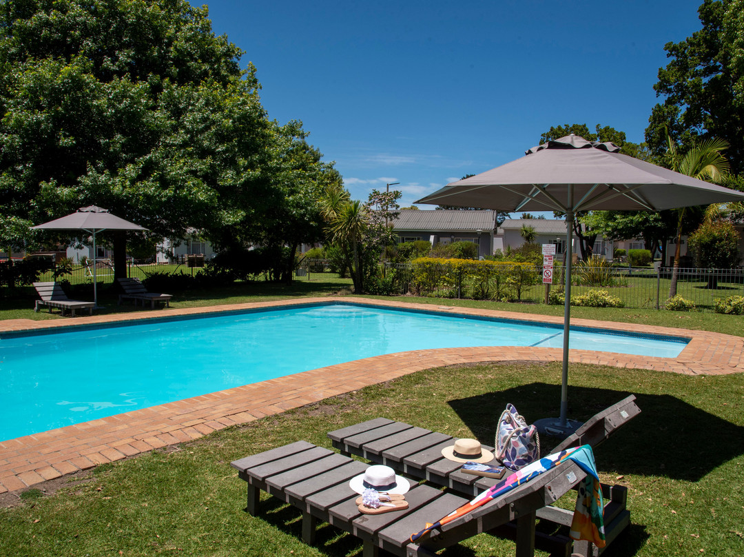 乔治酒店住宿-Pine Lodge George