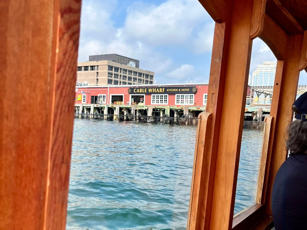 Halifax Harbour Tours景点图片