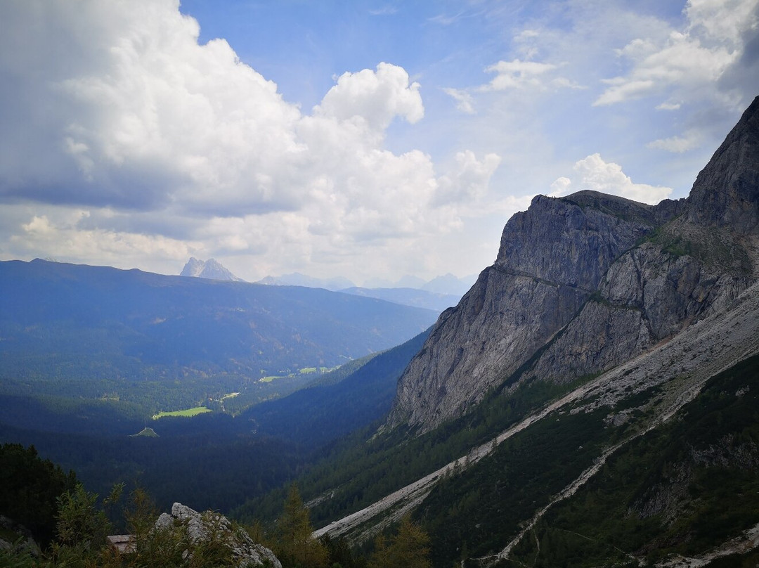 Rifugio Antonio Berti景点图片