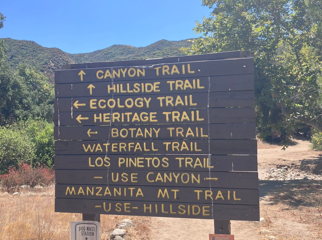 Placerita Canyon Nature Center景点图片
