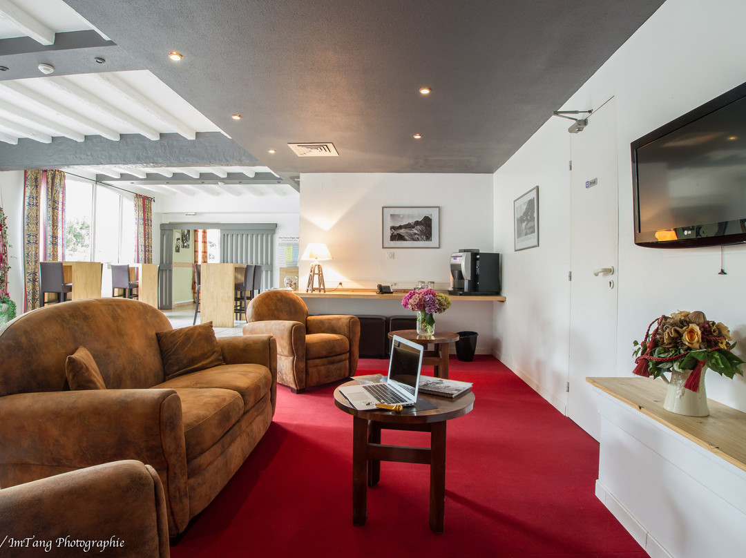 Hotel Chez Pierre D'agos主图