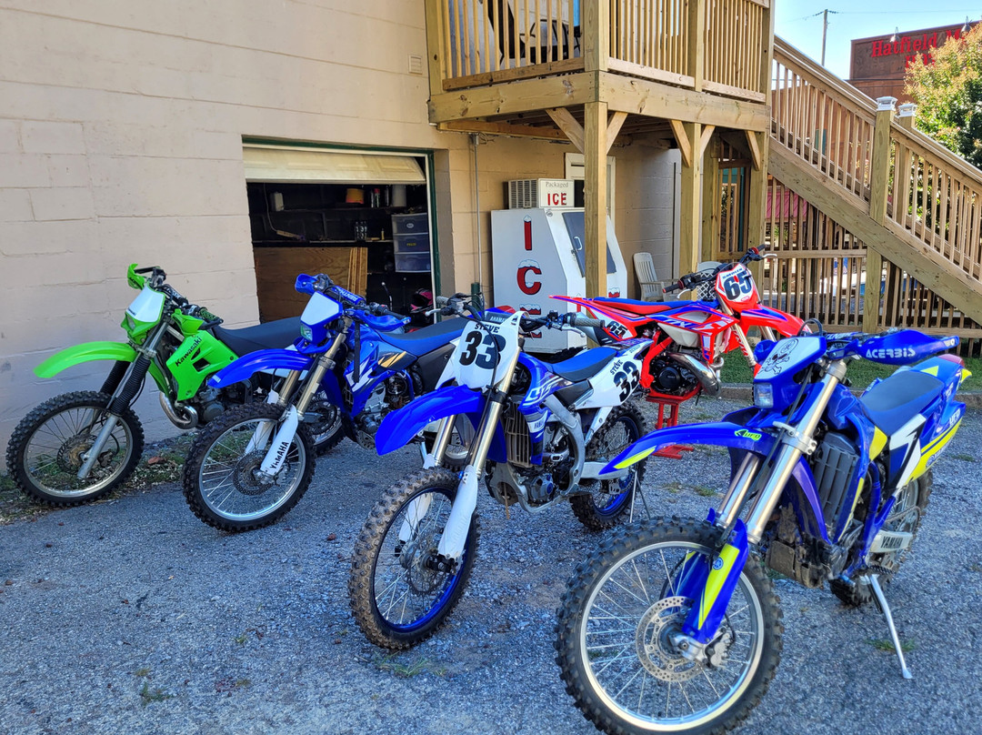 Historic Matewan House Bed and Breakfast主图