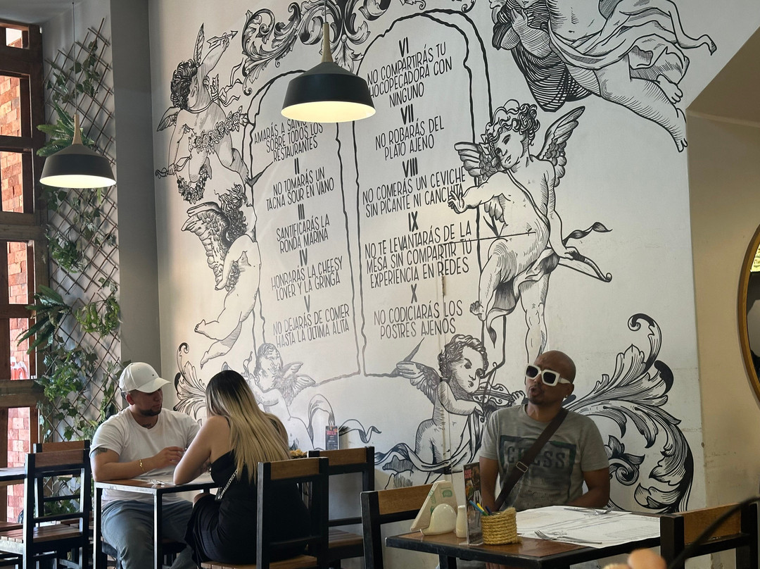 Santo Pecado Restobar