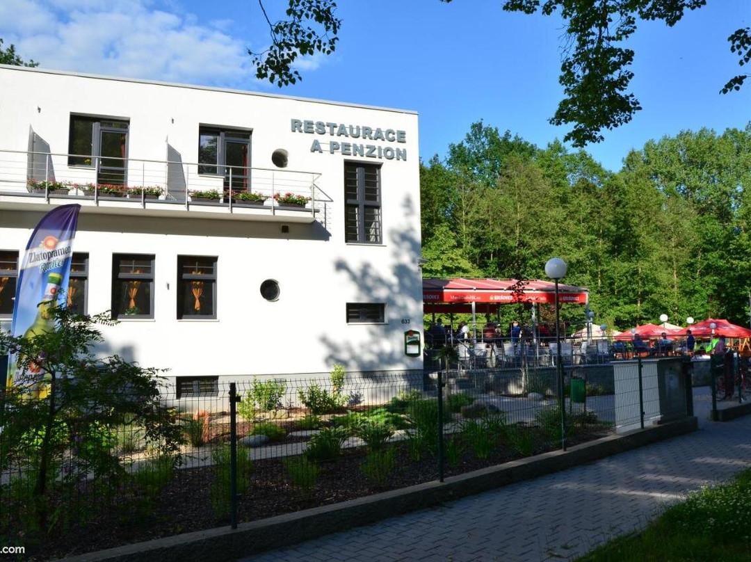 Restaurace A Penzion Zdena Bouda主图