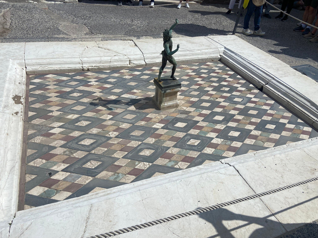 Exclusive Limousine  Service Positano-波西塔诺必去景点