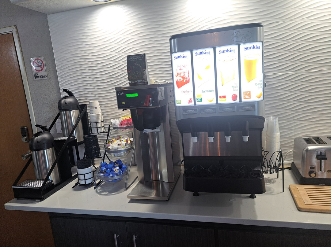 SureStay By Best Western Grants主图