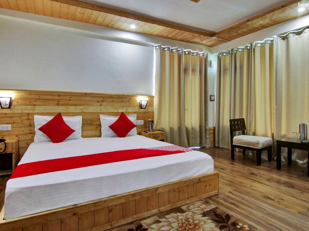 OYO Flagship The Light House Stay