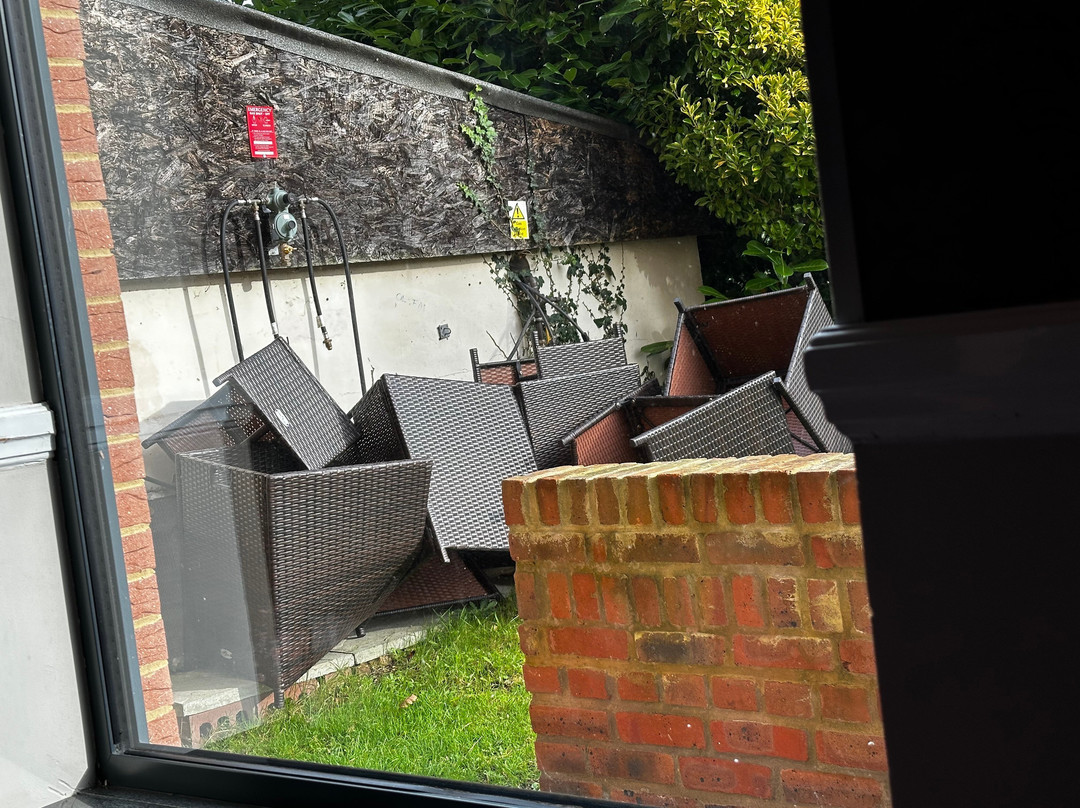 Guildford Manor Hotel & Spa主图