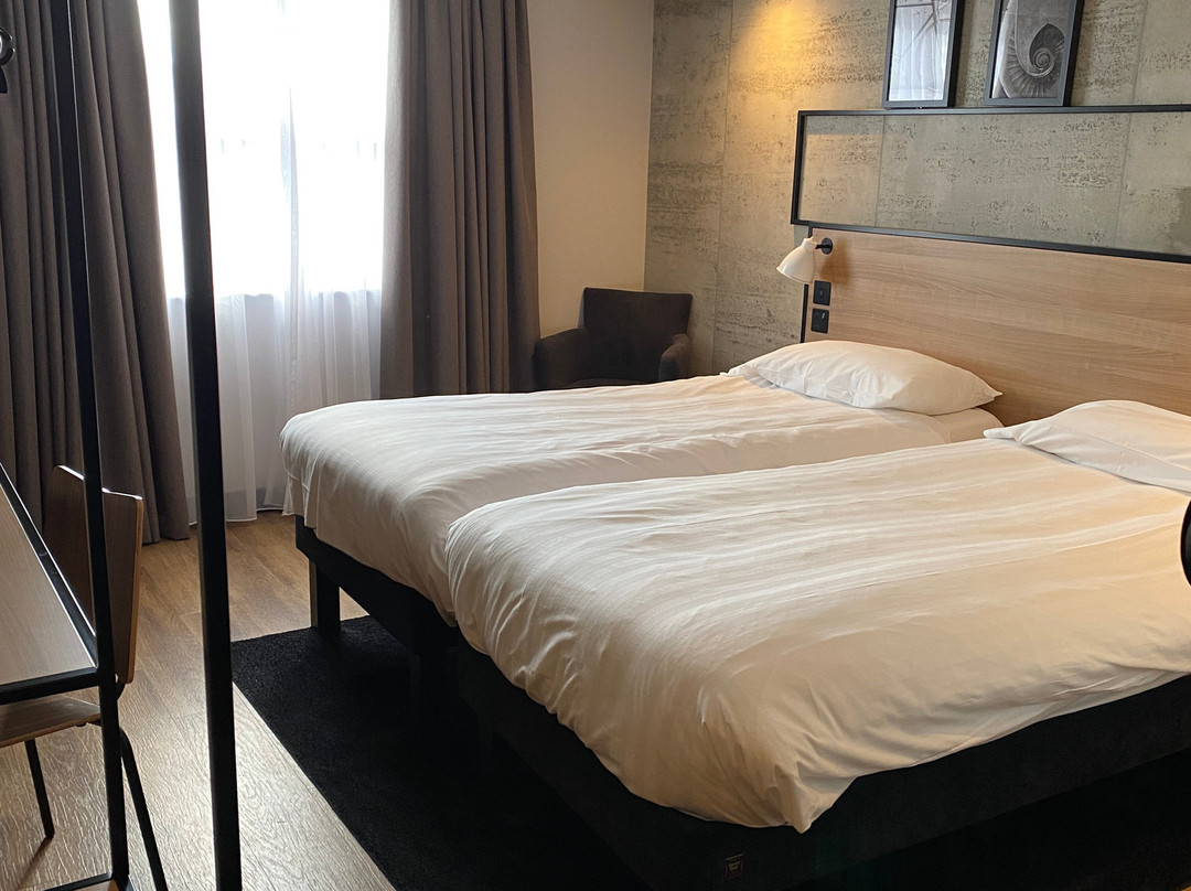 ibis Coleraine Riverside主图