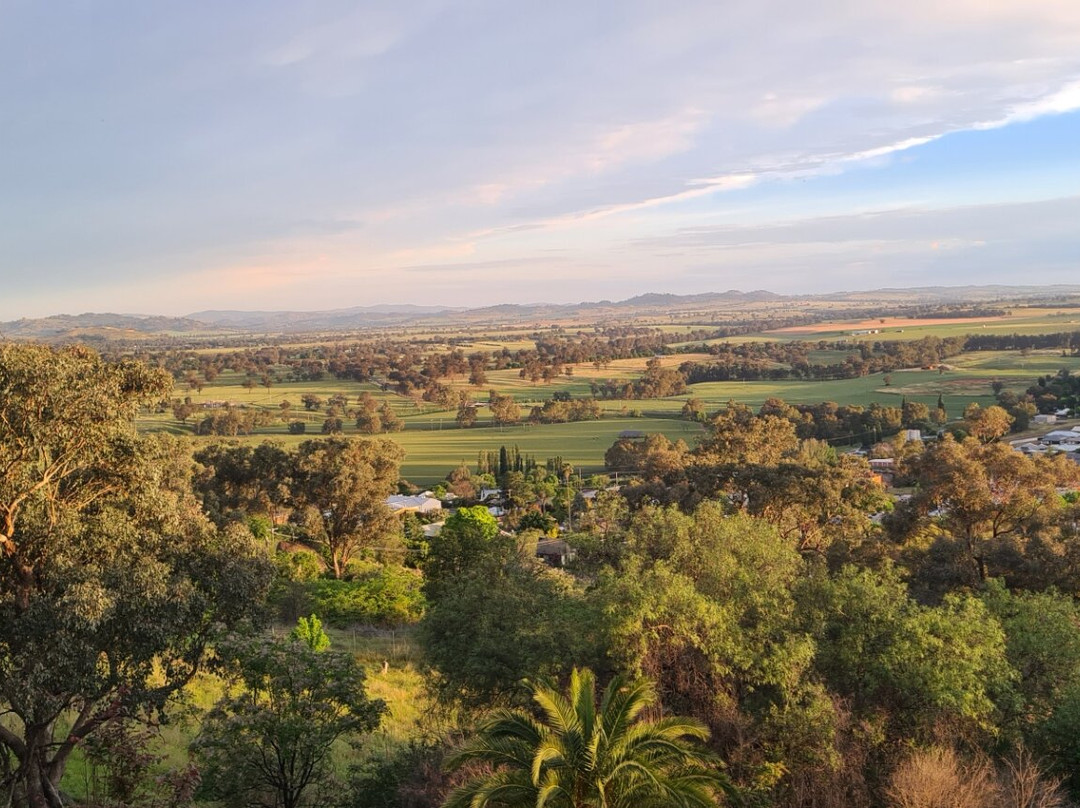 Breakout Motel主图