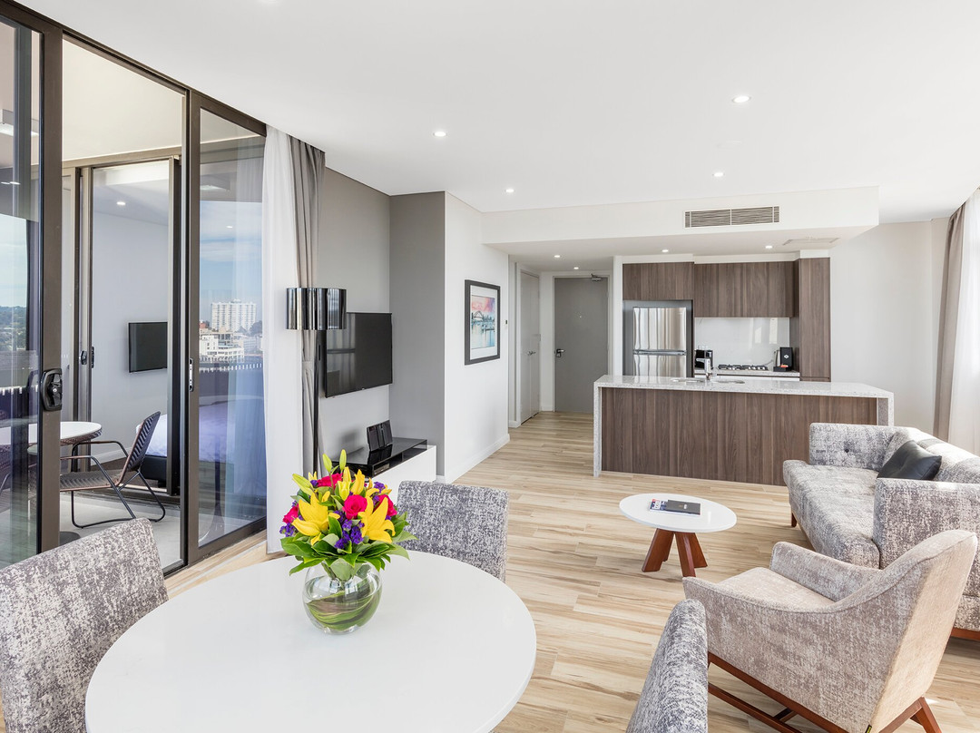 美利通套房酒店-帕拉马塔教堂街主图