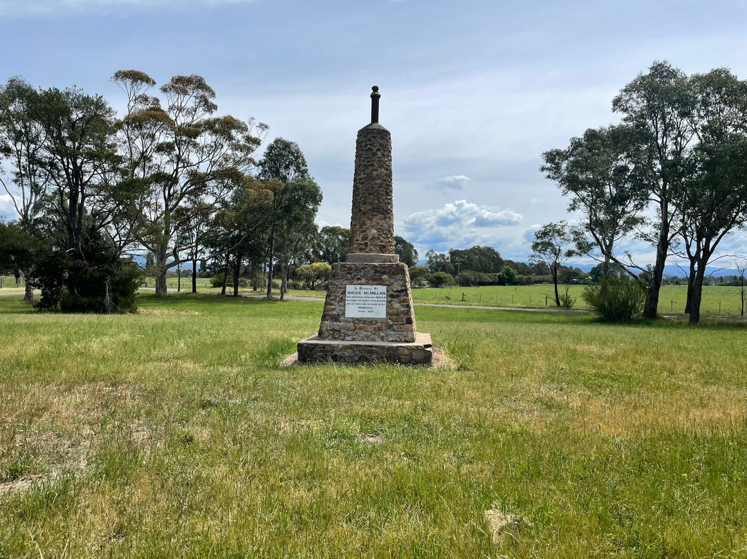 Angus Mcmillan Cairn