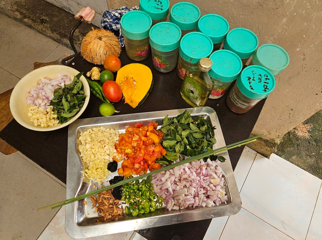 The Authentic Cooking & Demonstration-加勒必去景点