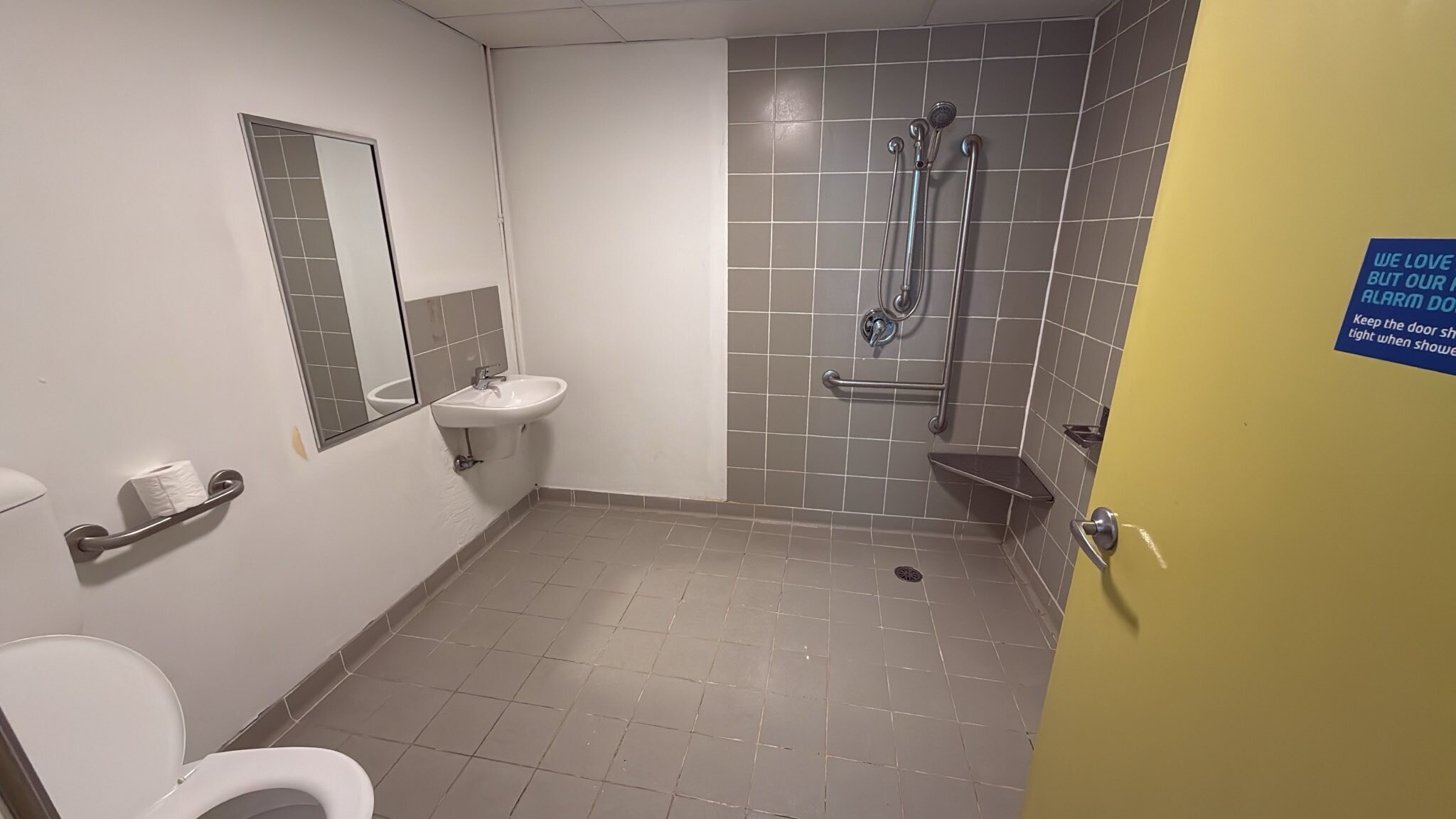 圣彼得一级方程式汽车旅馆-浴室