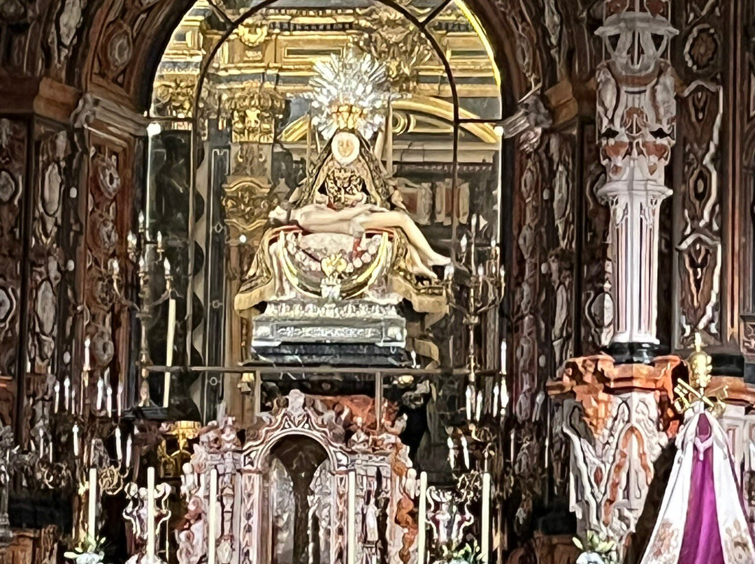 Basilica de Nuestra Senora de las Angustias-格拉纳达必去景点