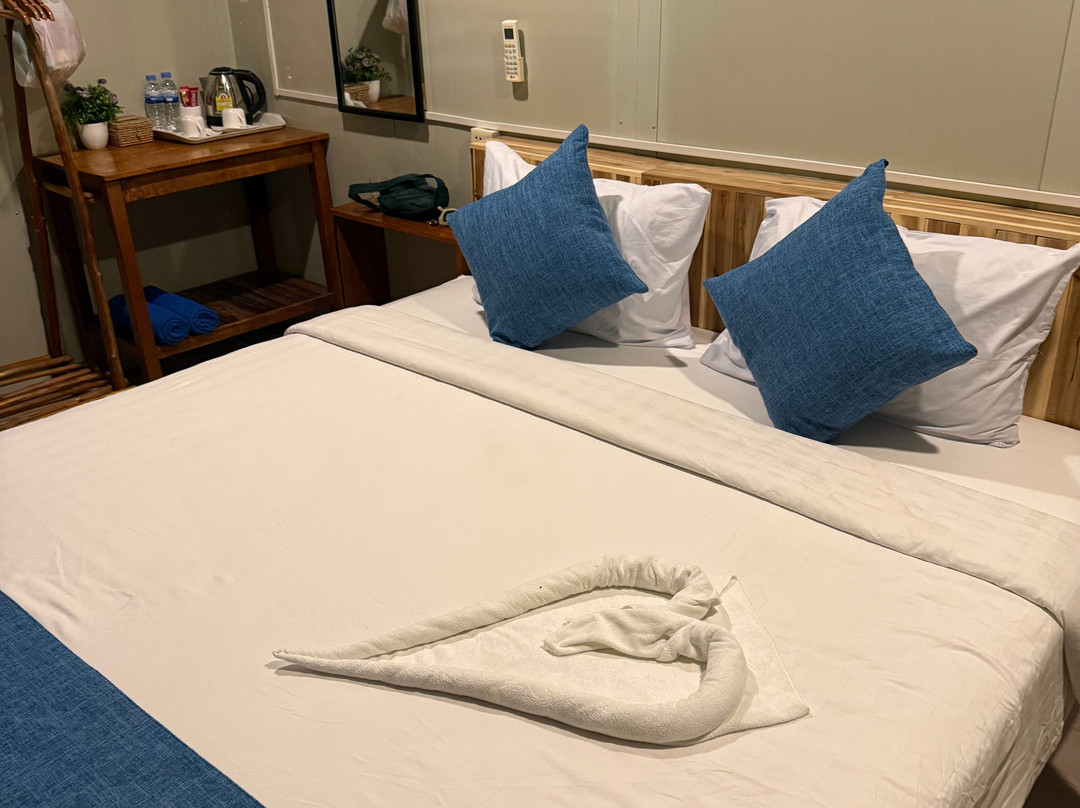 Naroth Beach Bungalow主图