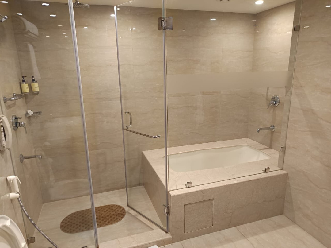 Lemon Tree Hotel, Sector 60, Gurugram主图