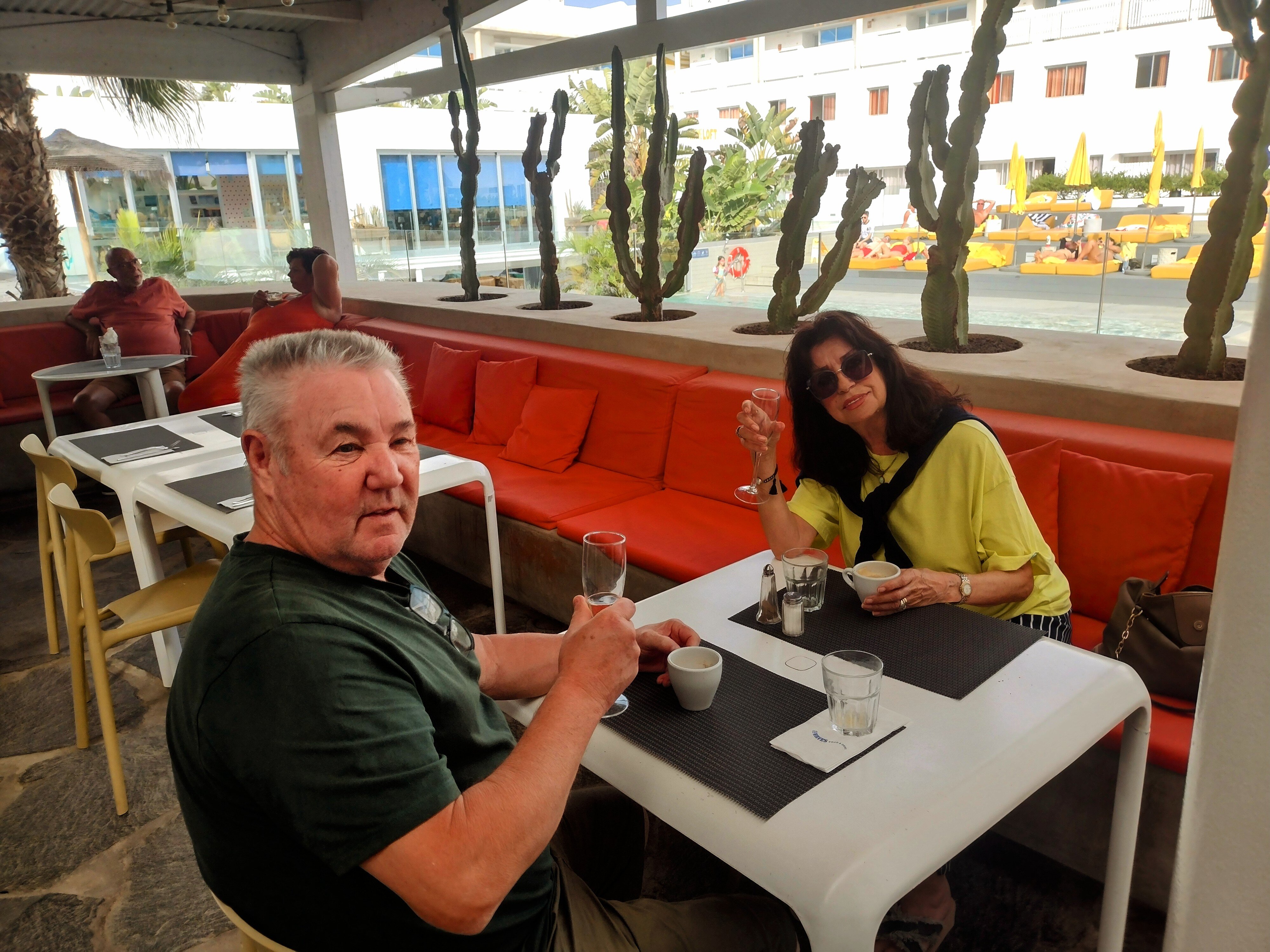 Buendia Corralejo Nohotel-泳池
