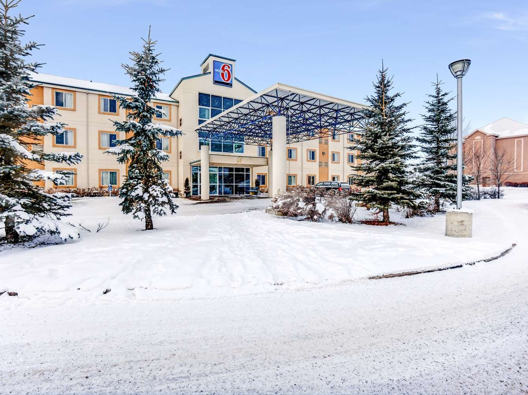 Motel 6 Red Deer