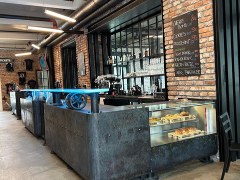 Musoleum David Černý-布拉格必去景点