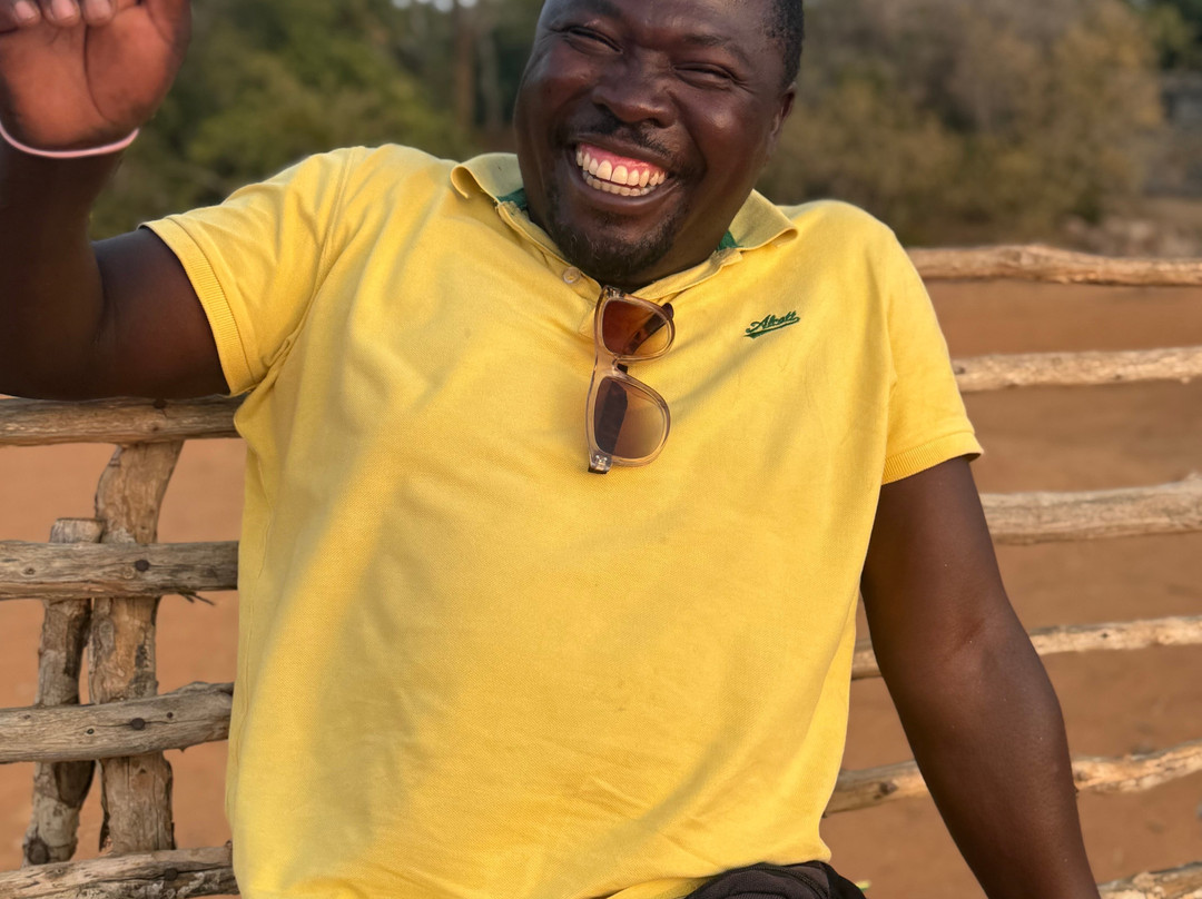 Giornale Kenya Safari - Day Tours-瓦塔木必去景点