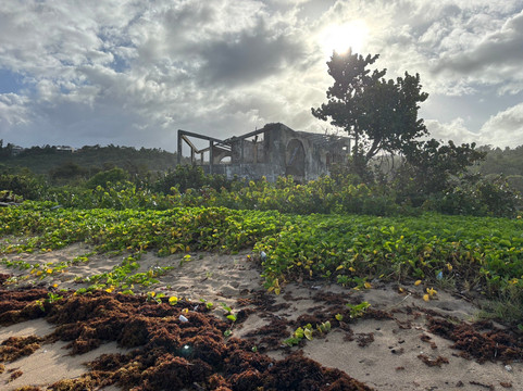 Hidden Treasures Hikes-St. George's必去景点