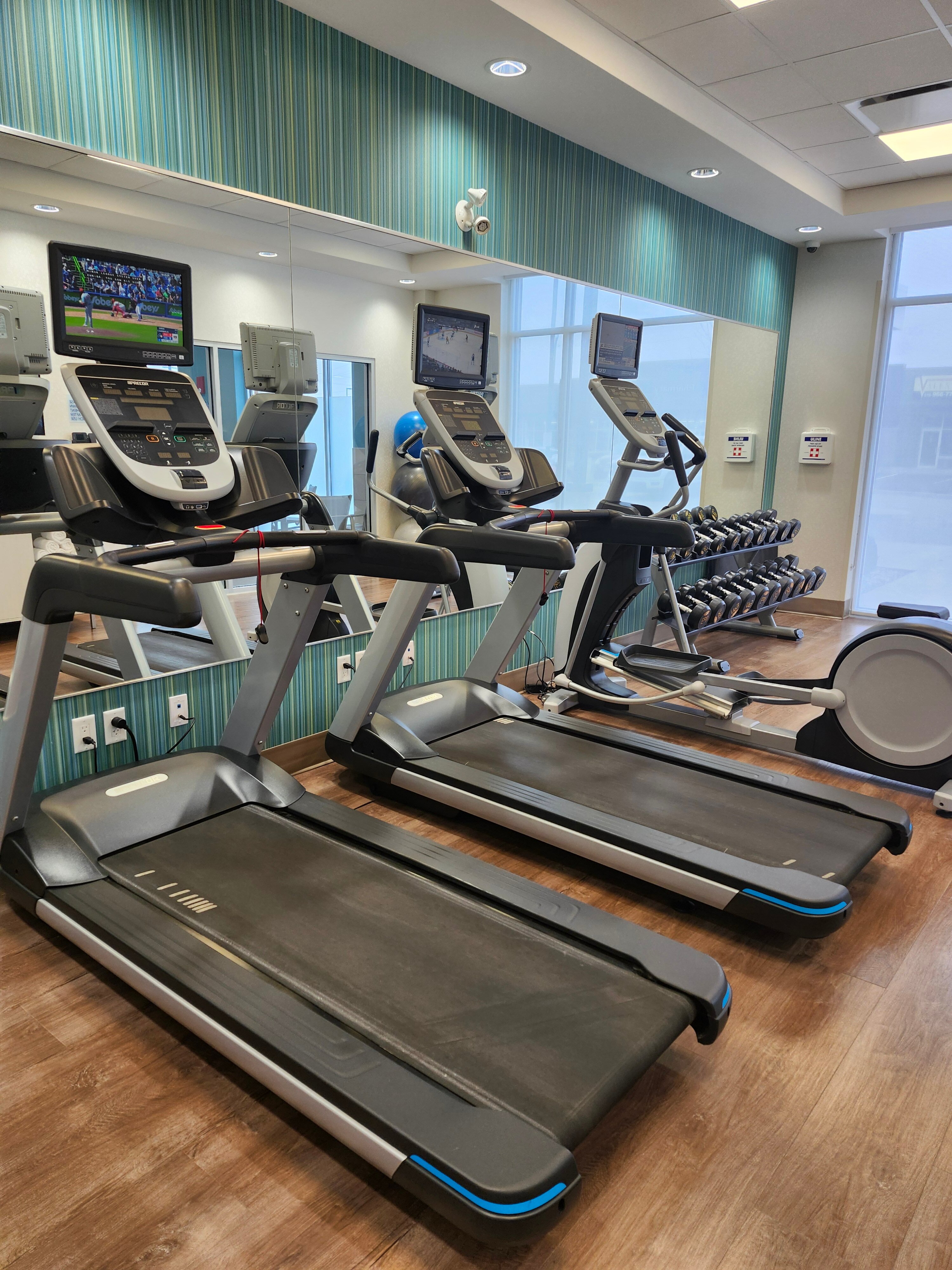 Holiday Inn Express & Suites Windsor East - Lakeshore by IHG-官方