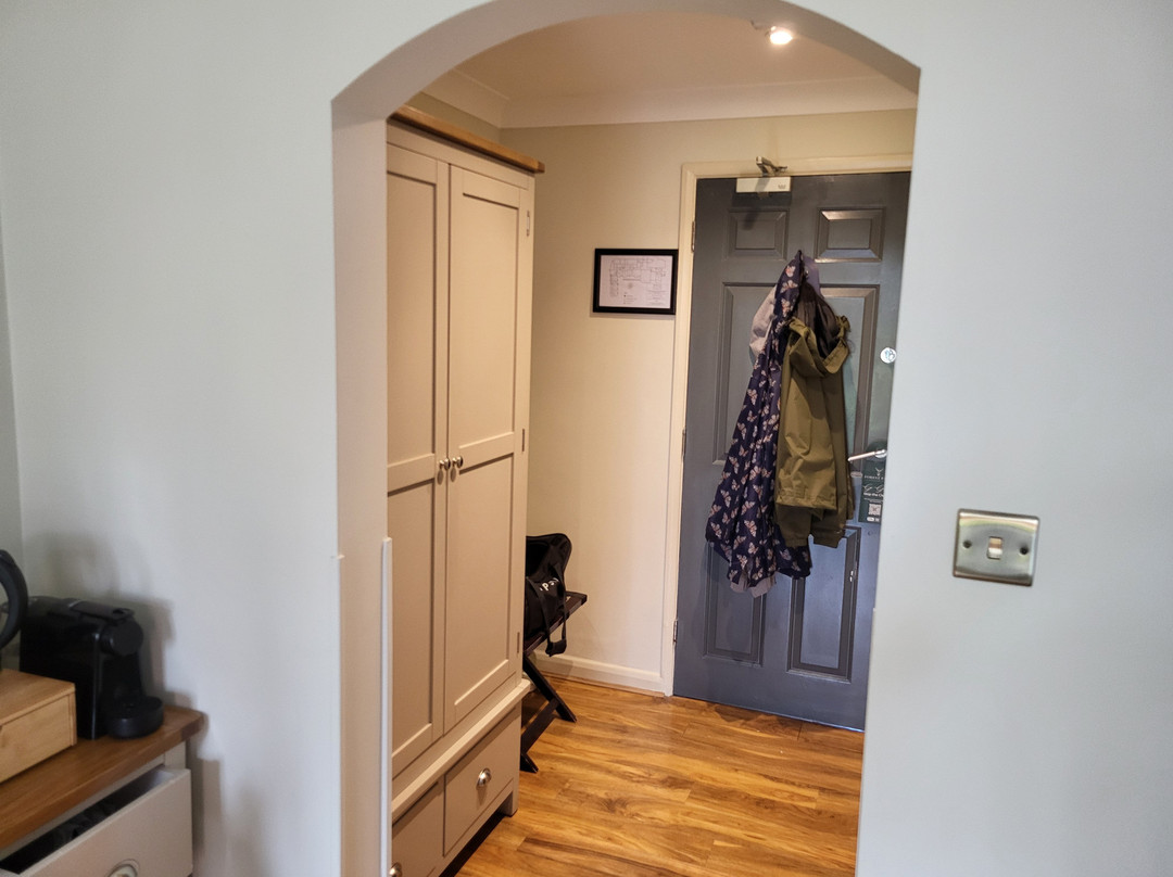 阿可仑森林公园酒店主图