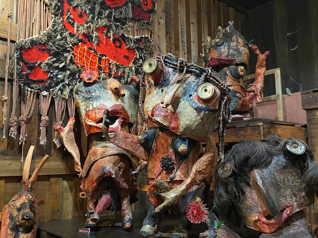 La Fabuloserie景点图片
