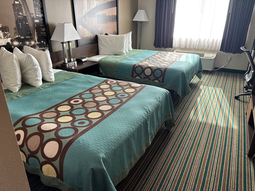 Super 8 by Wyndham Union主图