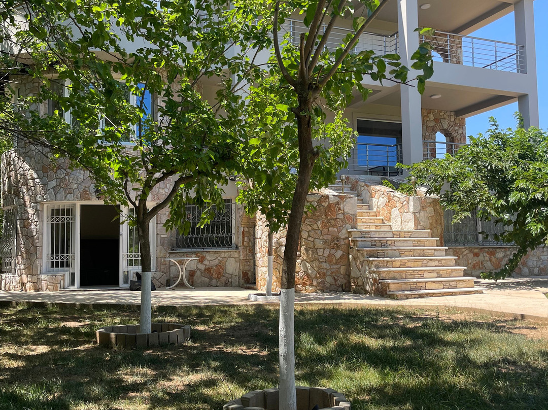 Mulberry House Nea Makri