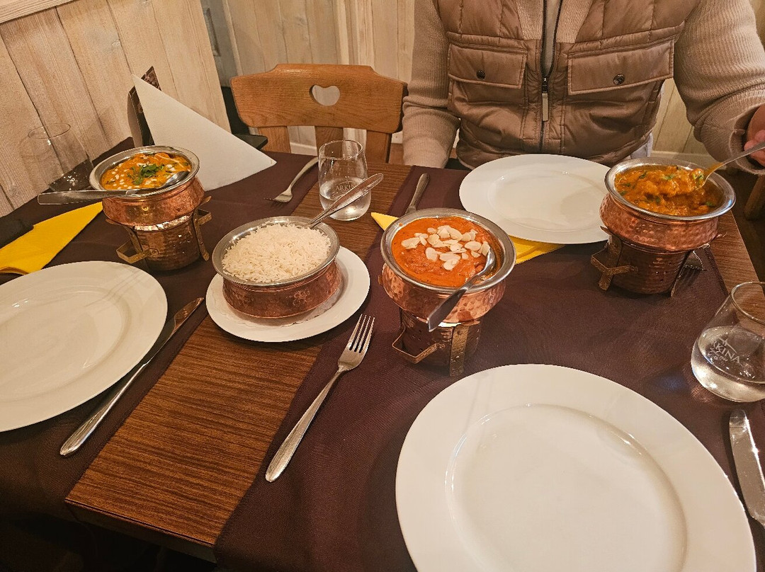 Golden India Leukerbad