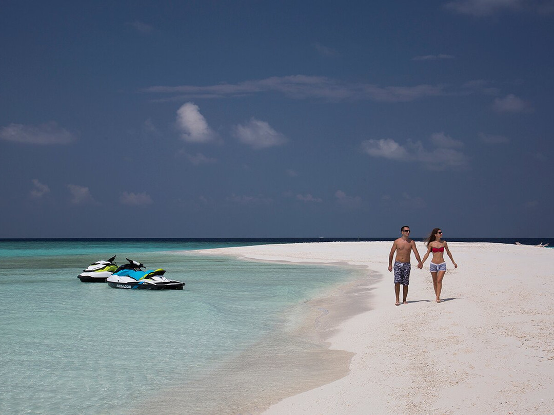 波杜希蒂岛度假村主图