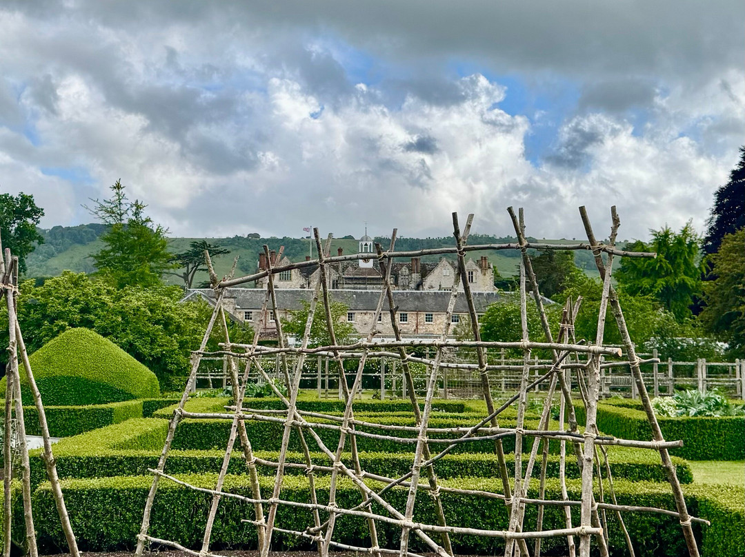 Parham House & Gardens景点图片