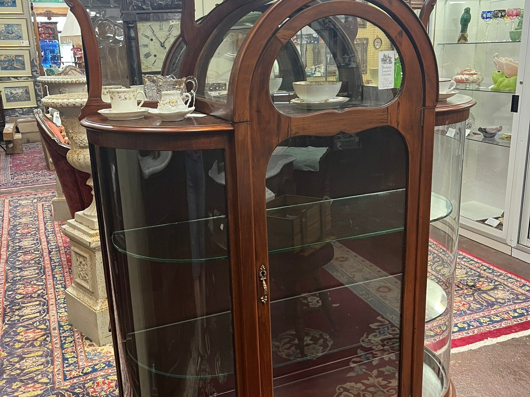 Firehouse Antiques and Collectibles-亨茨维尔必去景点