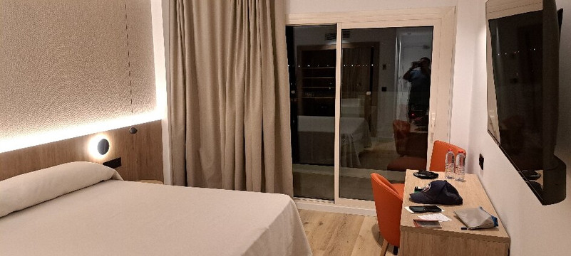 Ohtels Gran Hotel Almeria主图