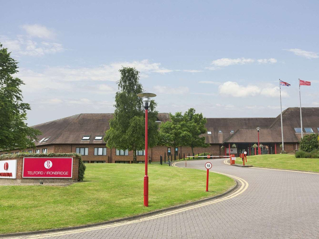 特尔福德酒店住宿-Ramada By Wyndham Telford Ironbridge