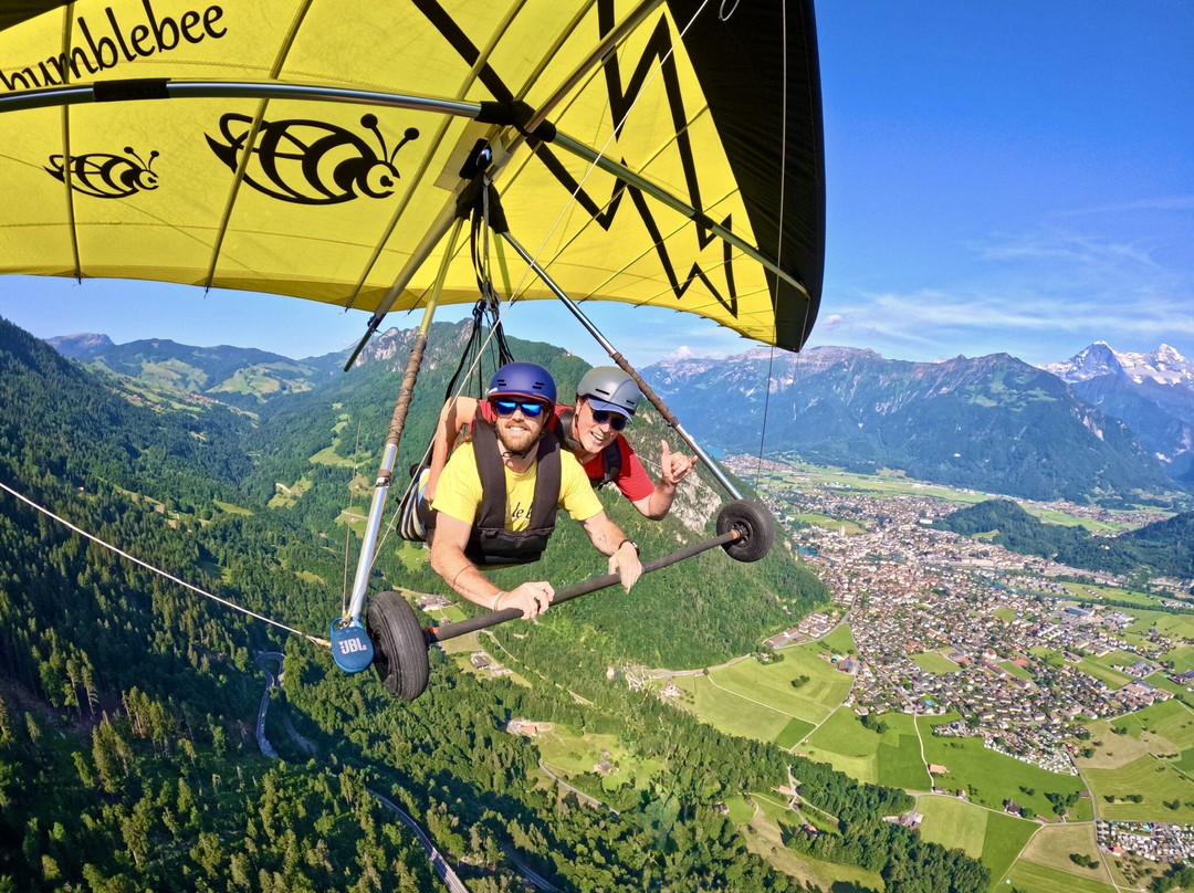 BumbleBee Hang Gliding Interlaken-马滕必去景点