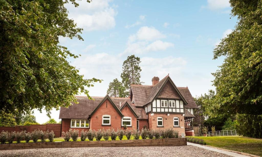 Kidderminster酒店住宿-Brockencote Hall Hotel
