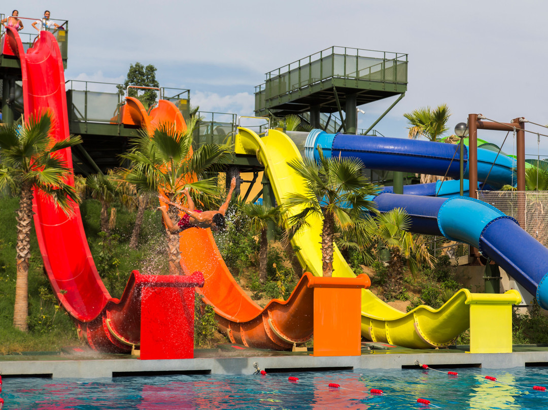 Aquabrava-罗塞斯必去景点