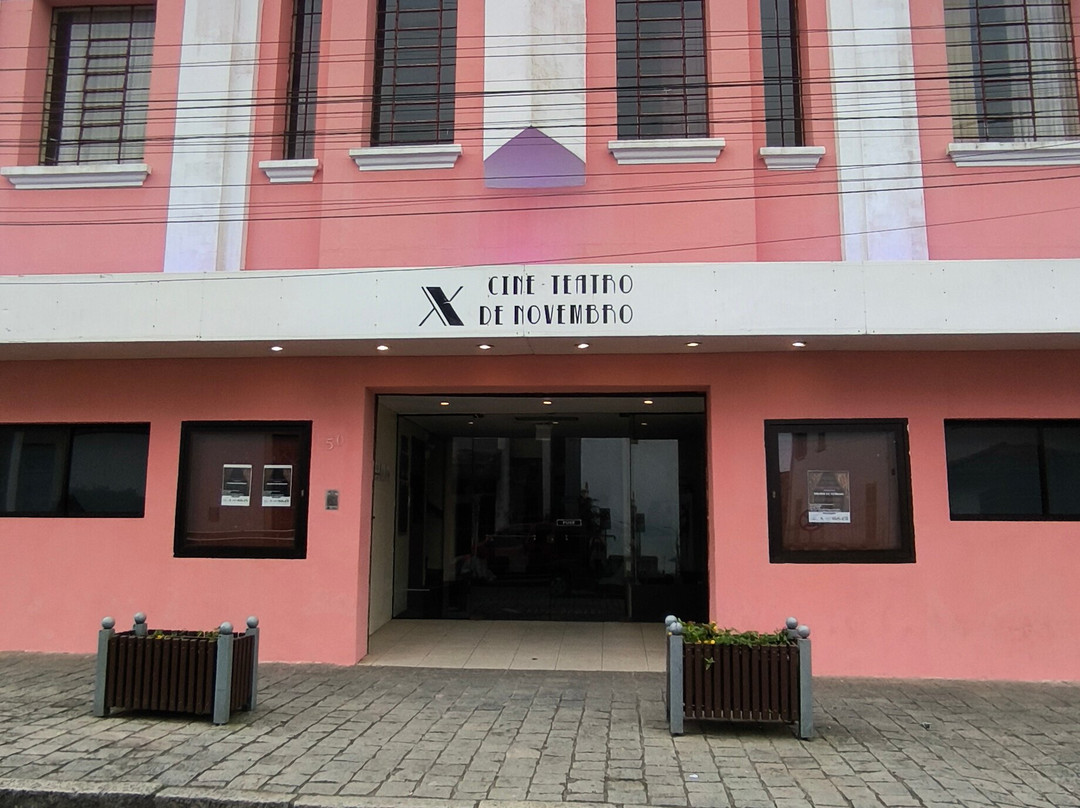 Cine- X de Novembro Theater-Sao Francisco do Sul必去景点