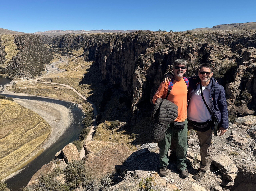 Tres Cañones-Espinar必去景点