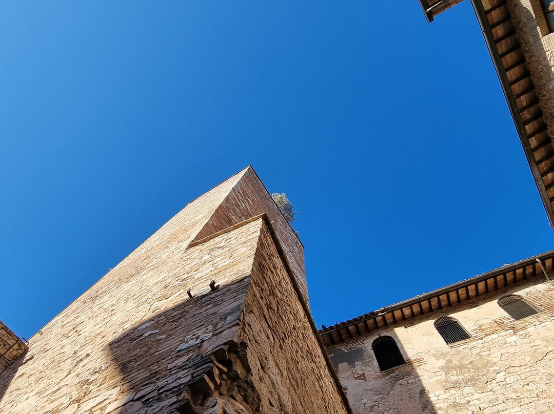 Porta Consolare-Spello必去景点