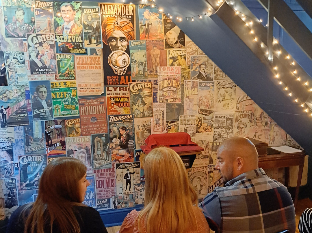 The Small Space Theatre-巴里必去景点