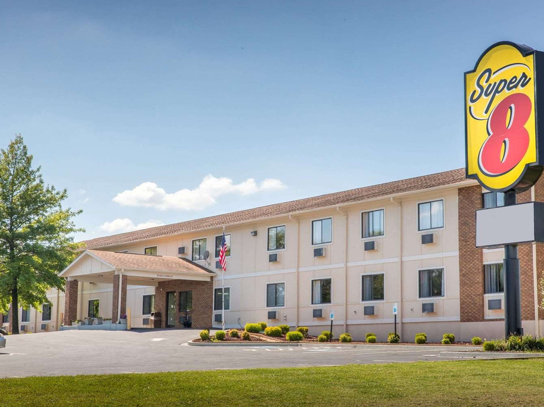 Super 8 by Wyndham Danville